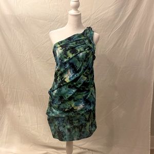 Under.ligne one shoulder ruched dress size 6